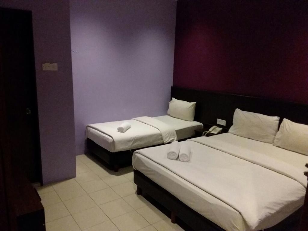 Bary Inn, Klia & Klia2 - 24 Hours Free Airport Pick-Up Сепанг Экстерьер фото