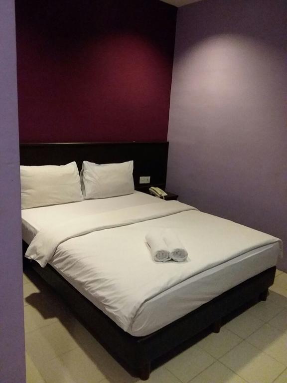 Bary Inn, Klia & Klia2 - 24 Hours Free Airport Pick-Up Сепанг Экстерьер фото