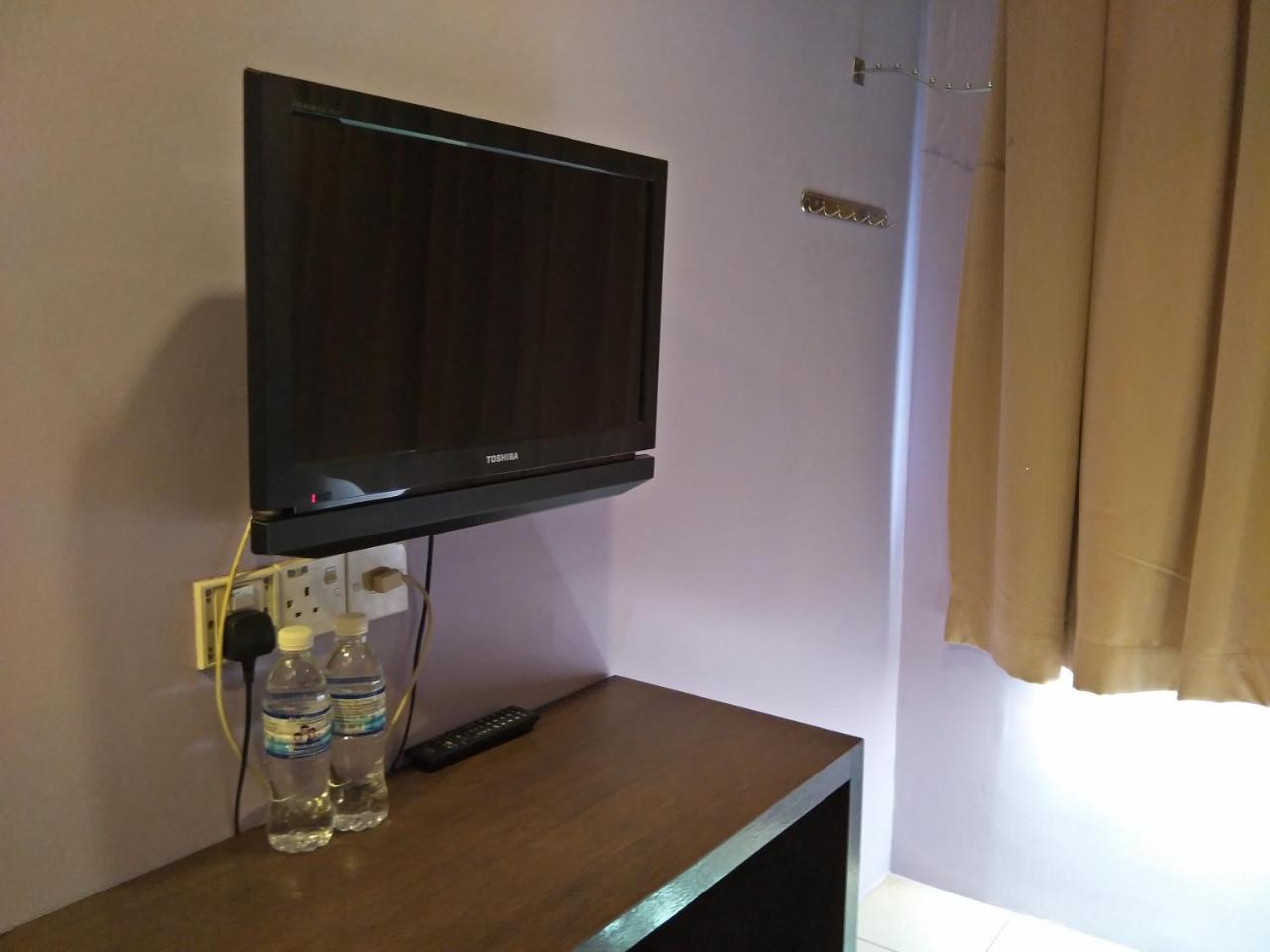 Bary Inn, Klia & Klia2 - 24 Hours Free Airport Pick-Up Сепанг Экстерьер фото
